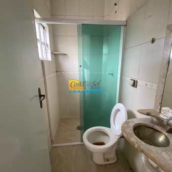 Casa em Praia Grande, bairro Guilhermina