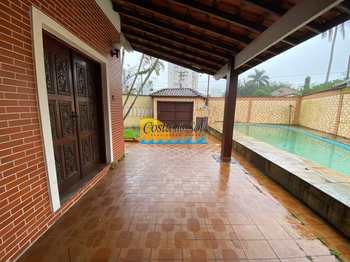 Casa, código 5128636 em Praia Grande, bairro Canto do Forte