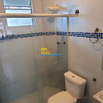 Kitnet em Praia Grande, bairro Guilhermina