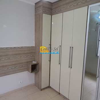 Kitnet em Praia Grande, bairro Guilhermina