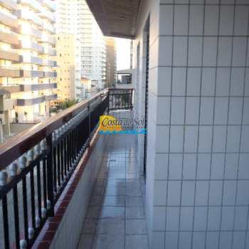 Apartamento em Praia Grande, bairro Canto do Forte