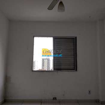 Apartamento em Praia Grande, bairro Tupi