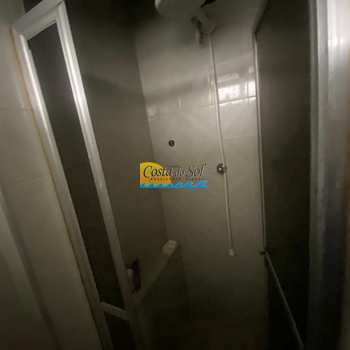 Apartamento em Praia Grande, bairro Guilhermina