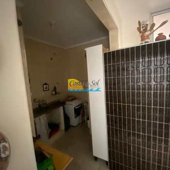 Apartamento em Praia Grande, bairro Guilhermina