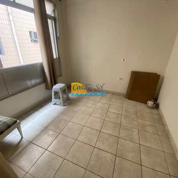 Apartamento em Praia Grande, bairro Guilhermina