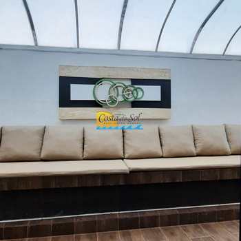 Apartamento em Praia Grande, bairro Guilhermina