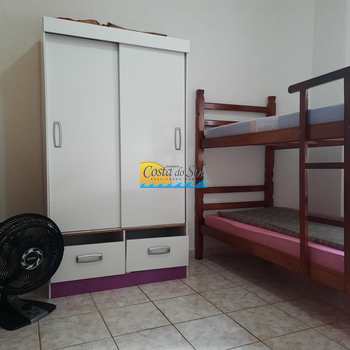 Apartamento em Praia Grande, bairro Guilhermina