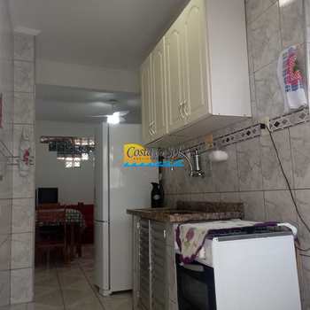 Apartamento em Praia Grande, bairro Guilhermina