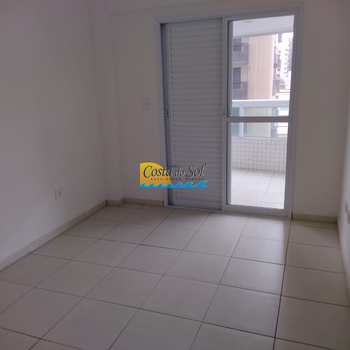 Apartamento em Praia Grande, bairro Guilhermina