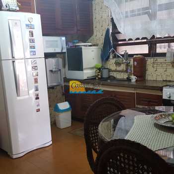 Casa em Praia Grande, bairro Aviação