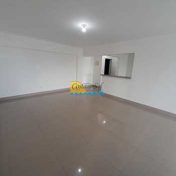 Apartamento em Praia Grande, bairro Guilhermina