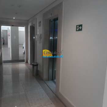 Apartamento em Praia Grande, bairro Guilhermina