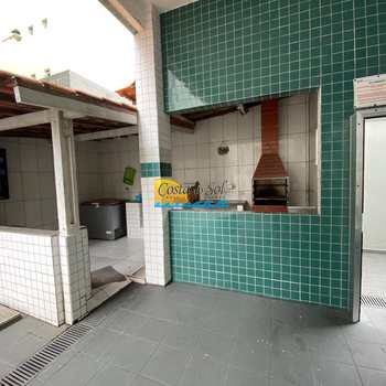 Apartamento em Praia Grande, bairro Guilhermina