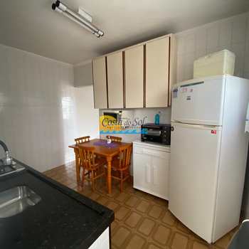 Apartamento em Praia Grande, bairro Guilhermina