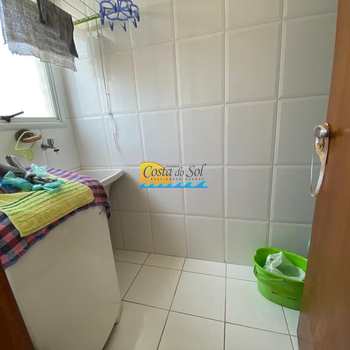 Apartamento em Praia Grande, bairro Guilhermina
