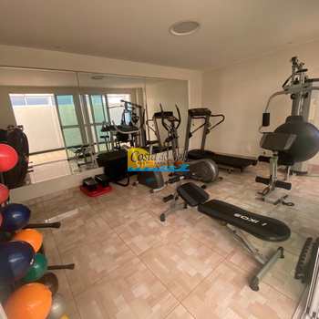 Apartamento em Praia Grande, bairro Guilhermina