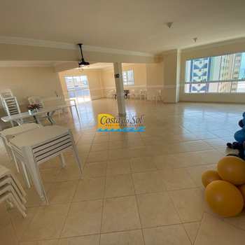 Apartamento em Praia Grande, bairro Guilhermina