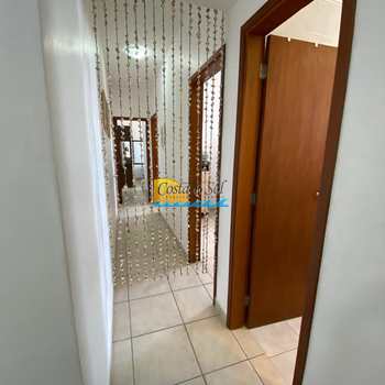 Apartamento em Praia Grande, bairro Guilhermina