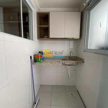 Apartamento em Praia Grande, bairro Guilhermina