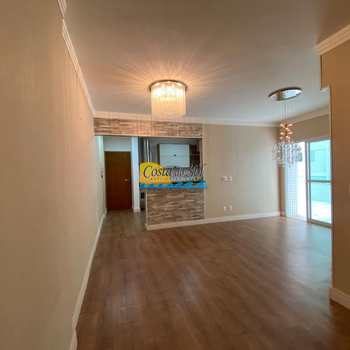 Apartamento em Praia Grande, bairro Guilhermina