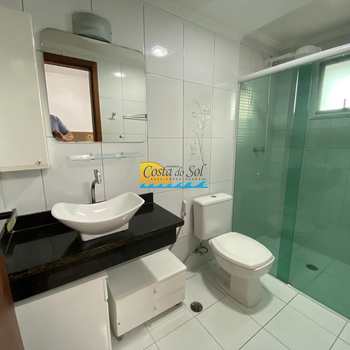 Apartamento em Praia Grande, bairro Canto do Forte