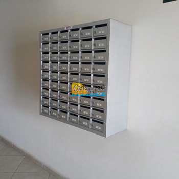 Apartamento em Praia Grande, bairro Guilhermina