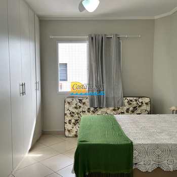 Apartamento em Praia Grande, bairro Guilhermina