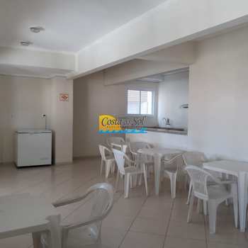 Apartamento em Praia Grande, bairro Guilhermina