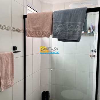 Apartamento em Praia Grande, bairro Guilhermina