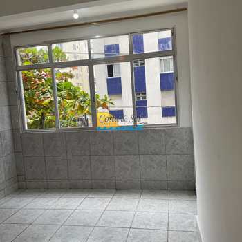 Apartamento em São Vicente, bairro Centro