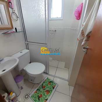 Apartamento em Praia Grande, bairro Boqueirão