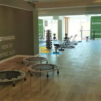 Apartamento em Praia Grande, bairro Boqueirão