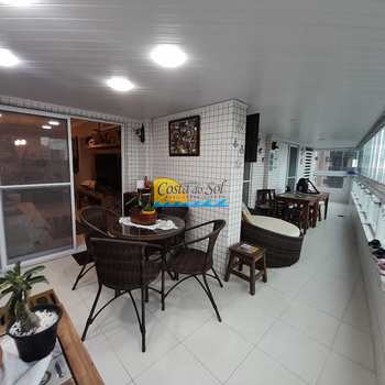 Apartamento em Praia Grande, bairro Guilhermina