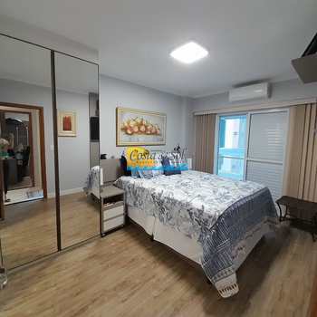 Apartamento em Praia Grande, bairro Guilhermina