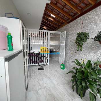 Sobrado em Praia Grande, bairro Tupi