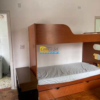 Kitnet em Praia Grande, bairro Guilhermina