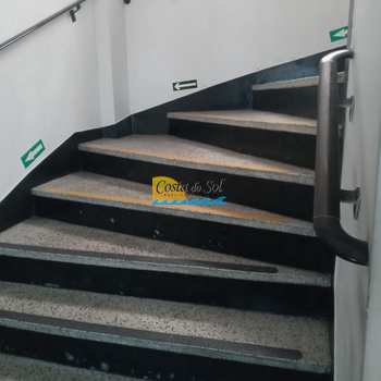 Apartamento em Praia Grande, bairro Guilhermina