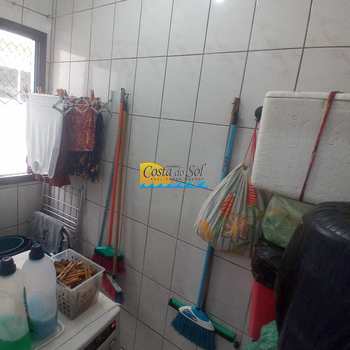 Apartamento em Praia Grande, bairro Guilhermina