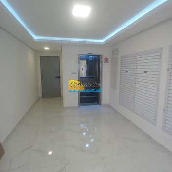 Apartamento em Praia Grande, bairro Guilhermina