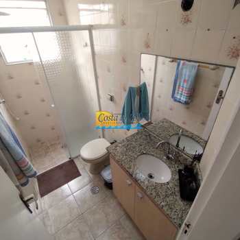 Apartamento em Praia Grande, bairro Tupi