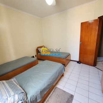 Apartamento em Praia Grande, bairro Guilhermina