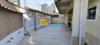 Casa de Condomínio, código 5128806 em Praia Grande, bairro Guilhermina