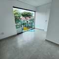 Sobrado em Santos, bairro Campo Grande