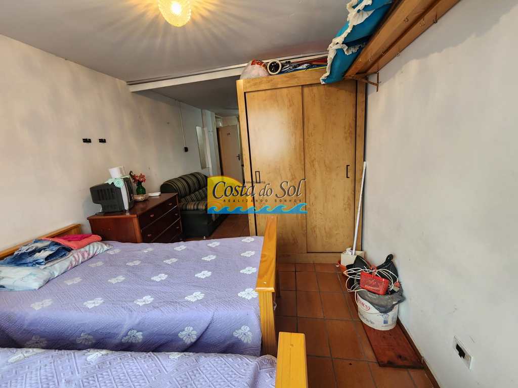 Kitnet em Praia Grande, no bairro Aviação