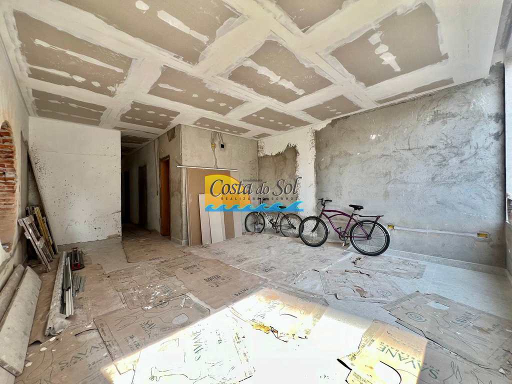 Casa em Praia Grande, no bairro Aviação