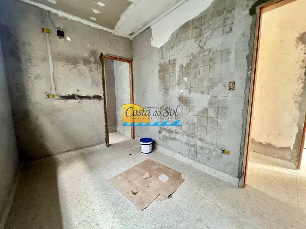 Casa em Praia Grande, no bairro Aviação