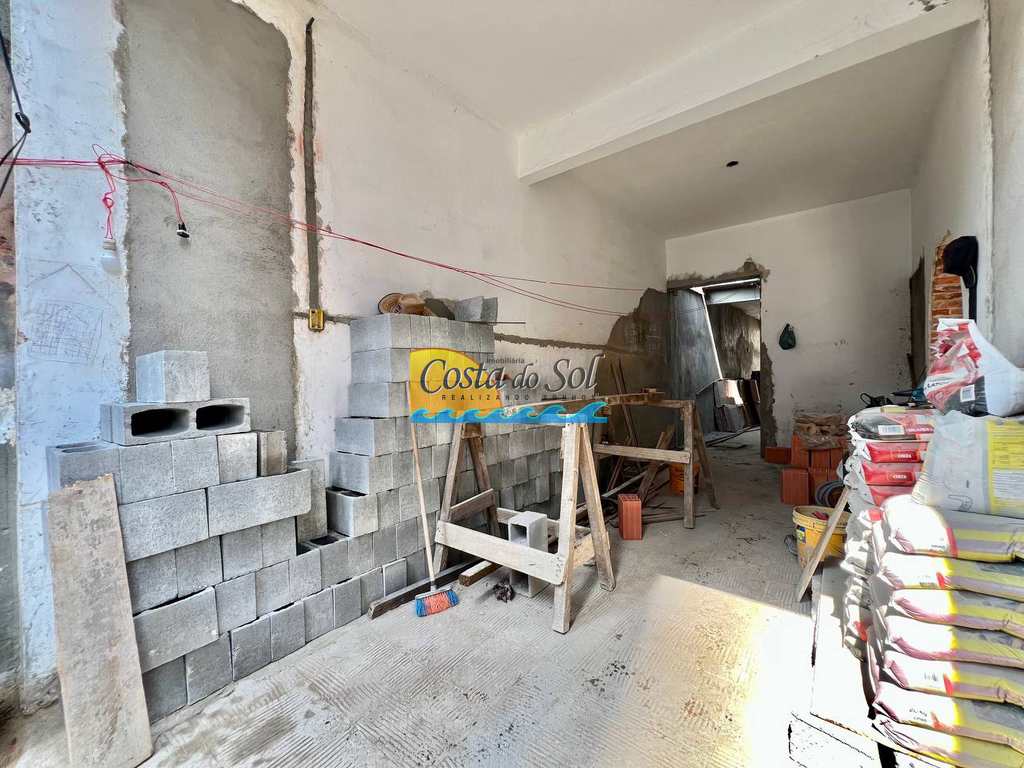 Casa em Praia Grande, no bairro Aviação