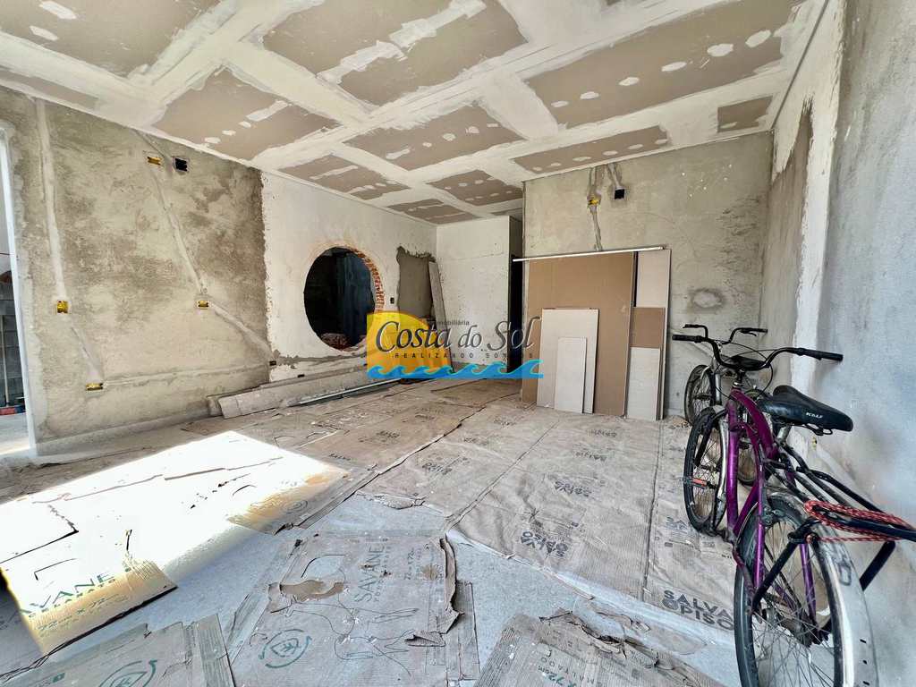 Casa em Praia Grande, no bairro Aviação