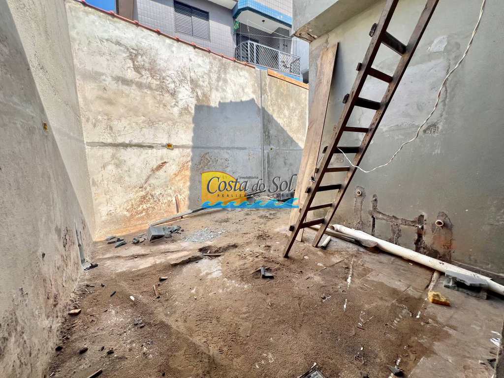 Casa em Praia Grande, no bairro Aviação