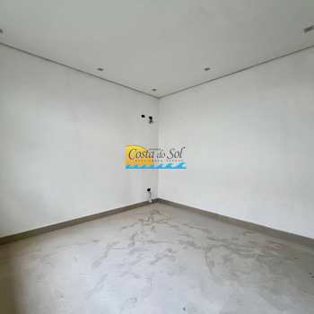 Casa em Praia Grande, bairro Ocian